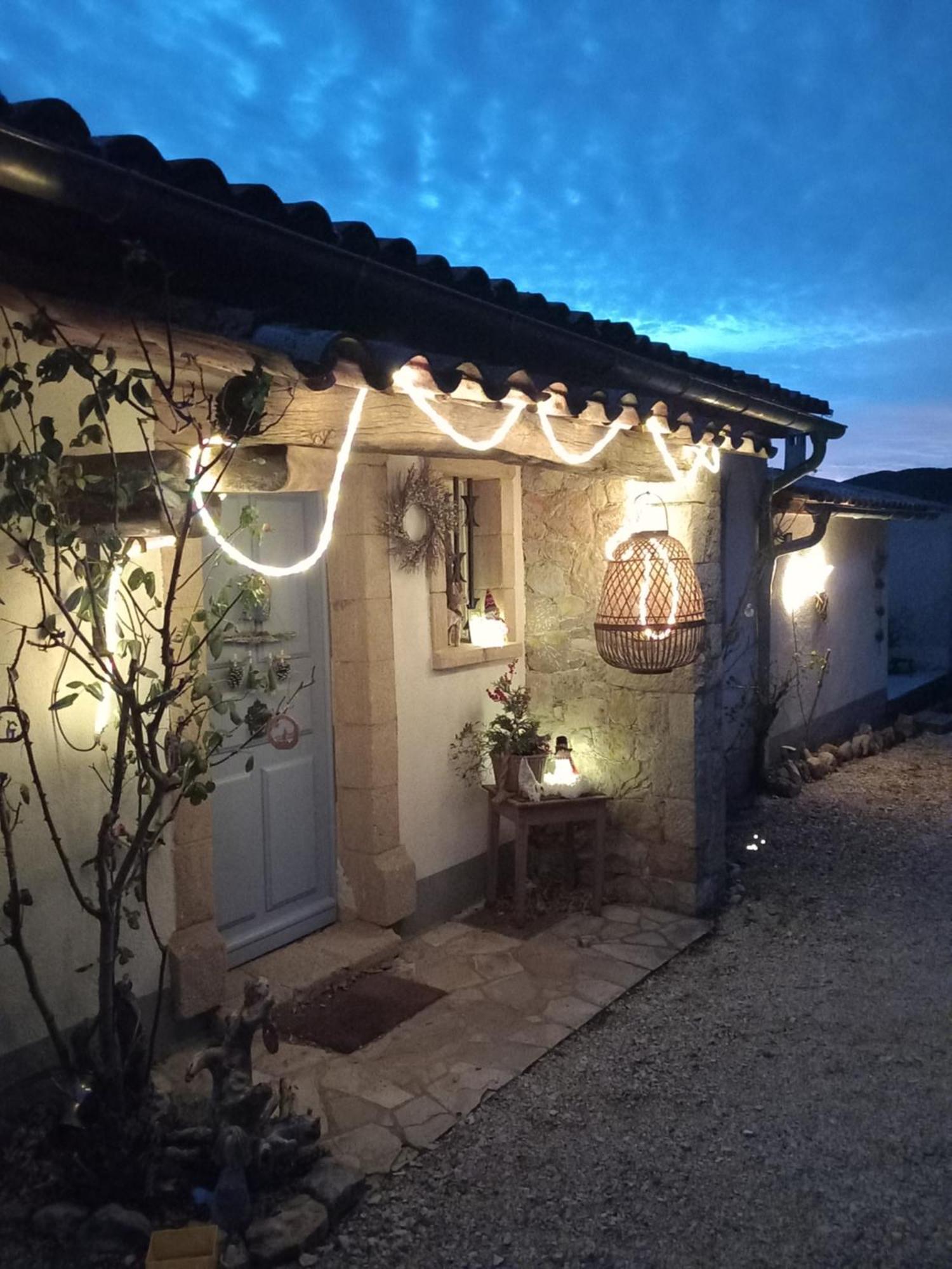 Gite La Mountagna Peyroules Exterior foto